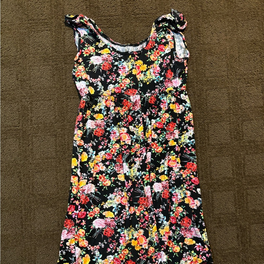 Latched mama hospital dress